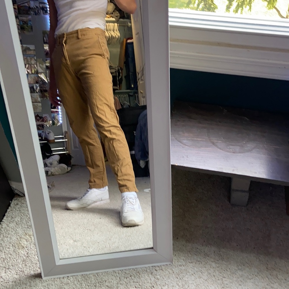 28x30 Old Navy Khakis
